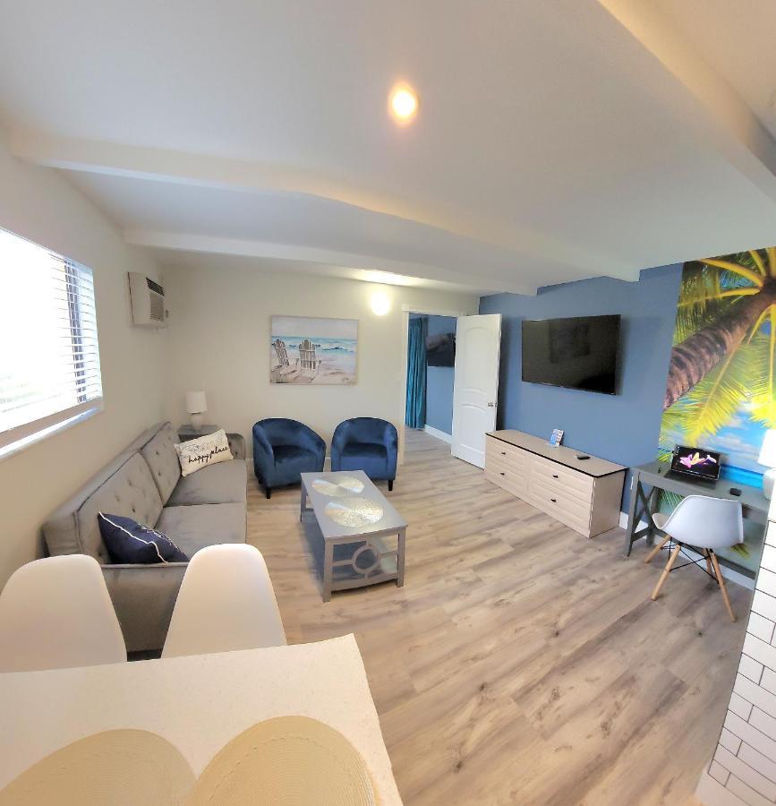 Satellite Motel St. Pete Beach Extérieur photo
