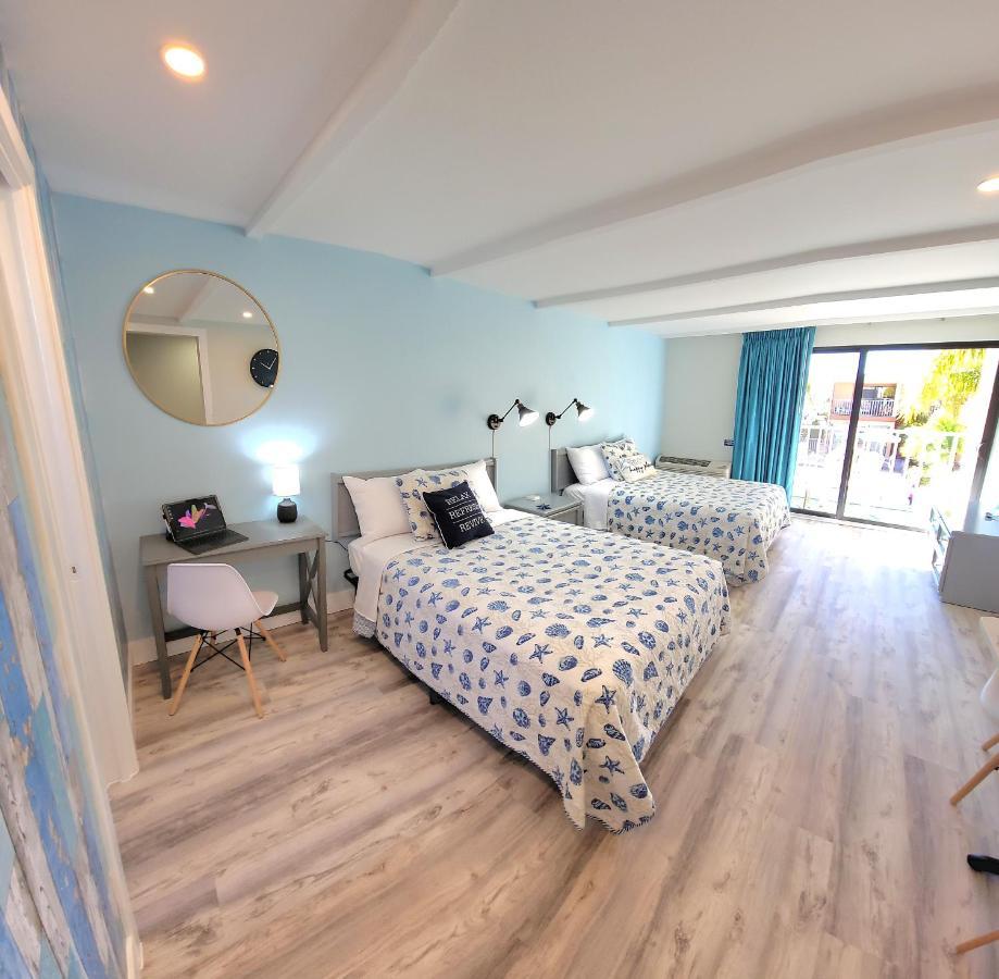 Satellite Motel St. Pete Beach Extérieur photo