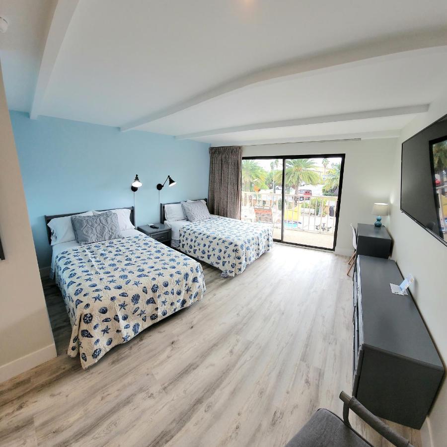 Satellite Motel St. Pete Beach Extérieur photo
