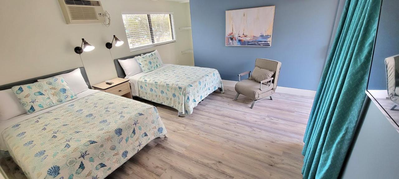 Satellite Motel St. Pete Beach Extérieur photo