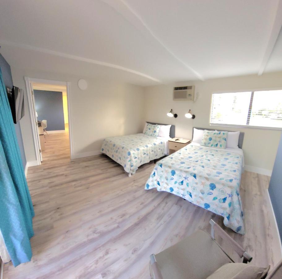 Satellite Motel St. Pete Beach Extérieur photo