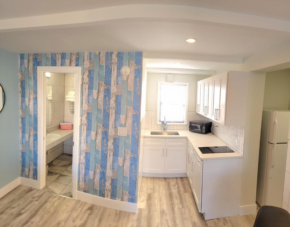Satellite Motel St. Pete Beach Extérieur photo