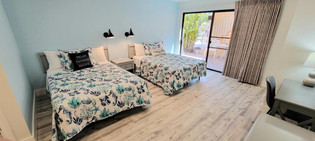 Satellite Motel St. Pete Beach Extérieur photo